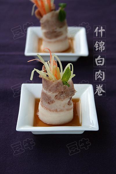什锦白肉卷的做法(一道适合节日做的菜)